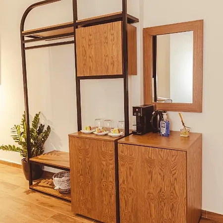 Bed & Breakfast Centrally Stylish By Acropolis *